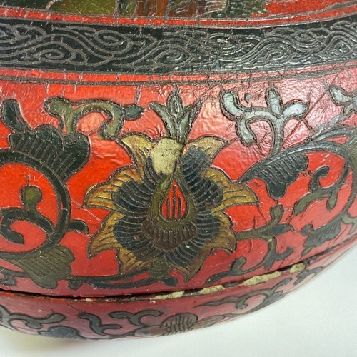 Antique Chinese Lacquered Wedding Box Red - Picture 8 of 18
