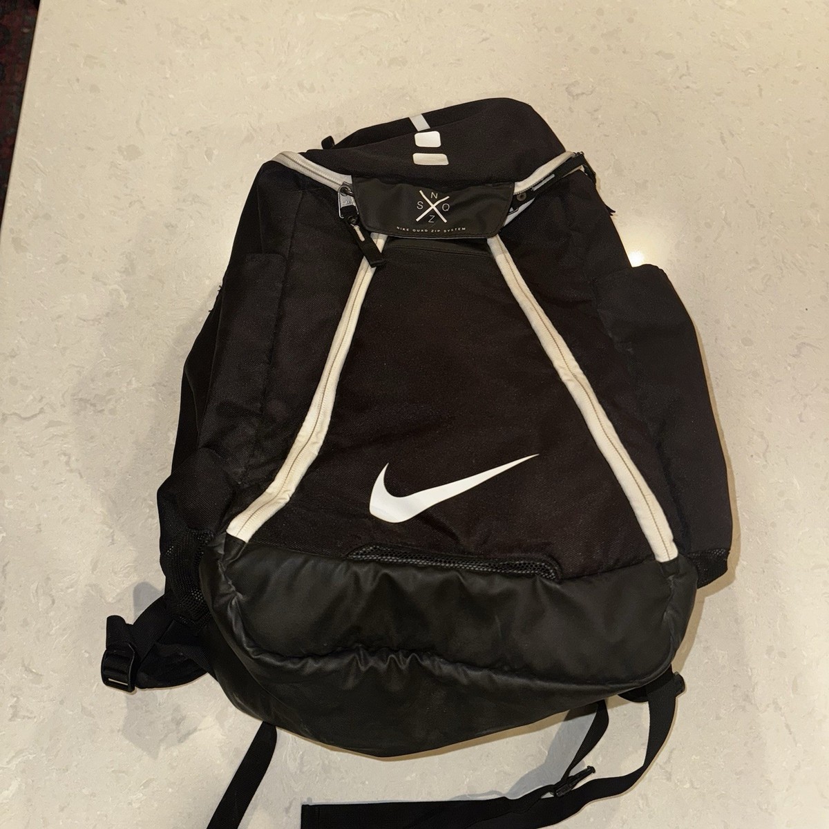 sac nike hoops elite max air