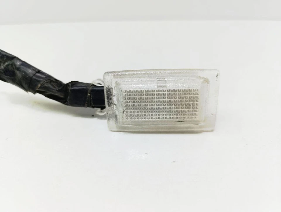 Pontiac Trans Sport 2005 Rear Left Other Light Interior UST130653 - Image 3 of 4