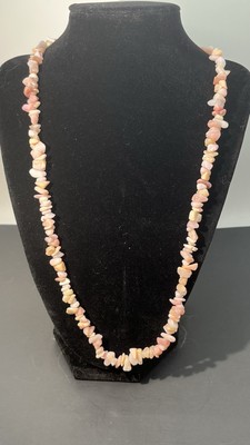 Artisan Pink Polished Stone Pearlized Chip Necklace Magnetic Clasp 24  Long