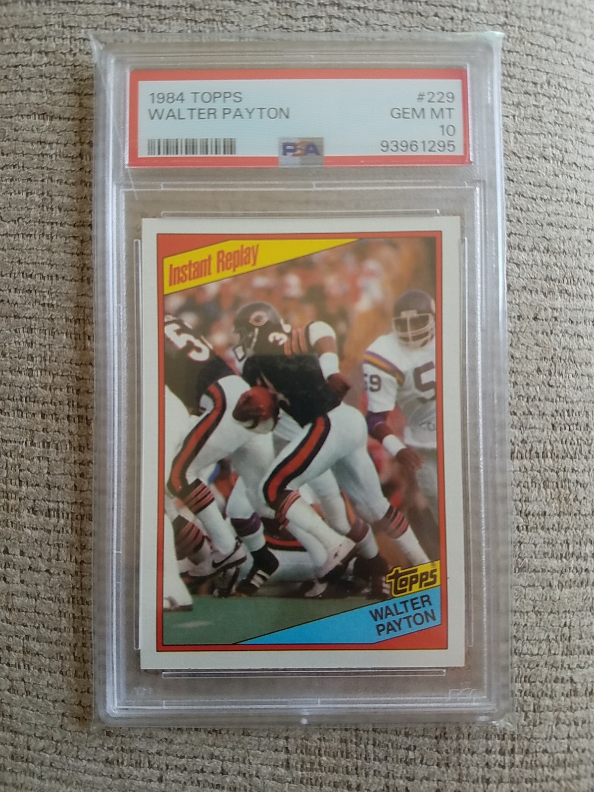 1984 Topps - Instant Replay Walter Payton #229 PSA 10. ONLY 109 10'S.