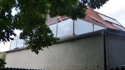 Balkongeländer Edelstahl mit VSG Glas Balkon Geländer