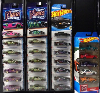 Hot Wheels Nissan Skyline R30 R32 R33 Plus 5 Pack 26 Cars