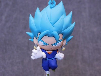 Dragon Ball Super NEW * SSGSS Vegito Clip * Blind Bag Series 4 Key