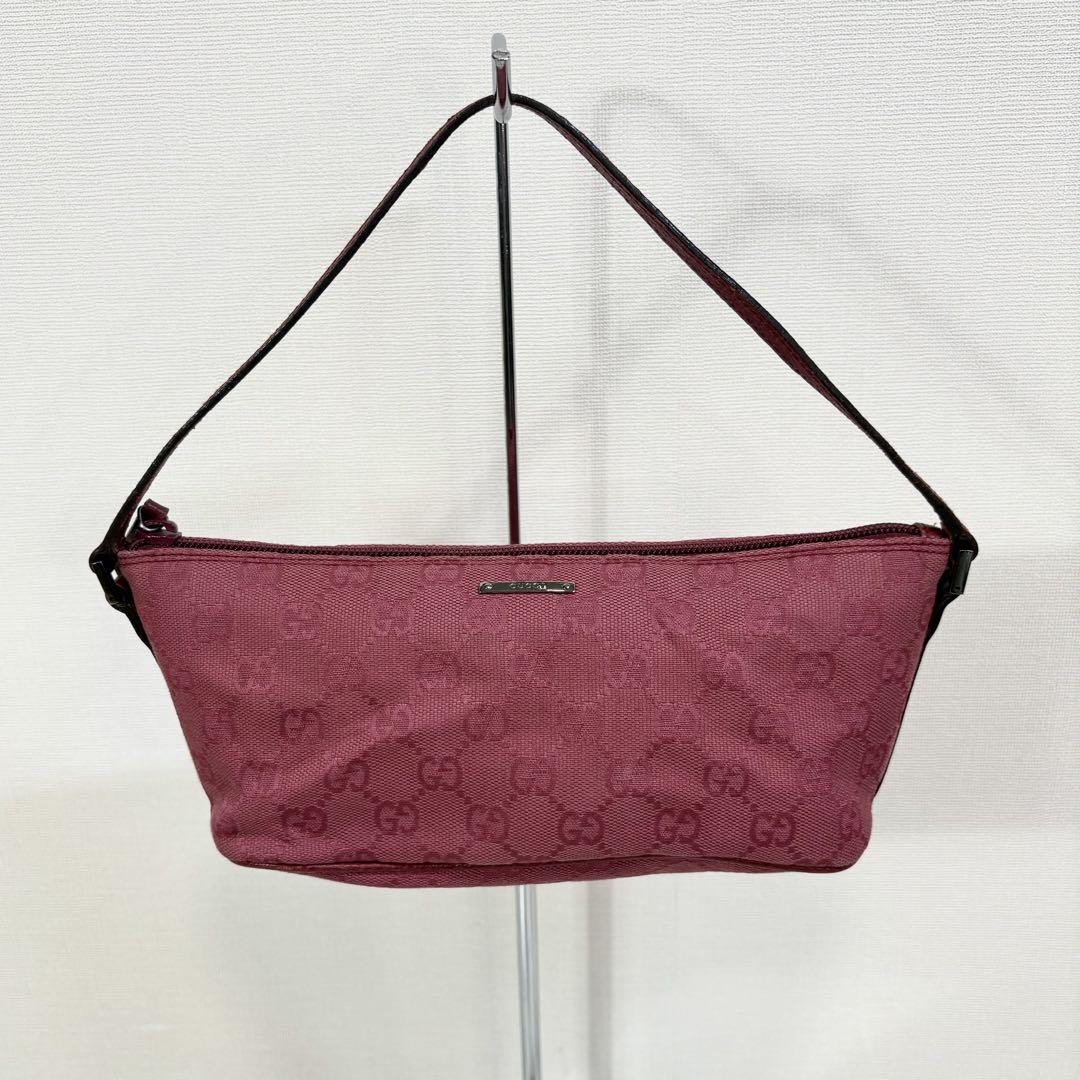 GUCCI GG pattern pink accessory pouch handbag in excellent condition