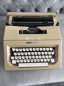 olivetti LETTERA25 タイプライター olivetti Lettera 25 タイプライター用ゴム足