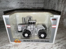 1/64 Big Bud 740 4WD Tractor With Duals Silver Engine SpecCast Prairie Monster