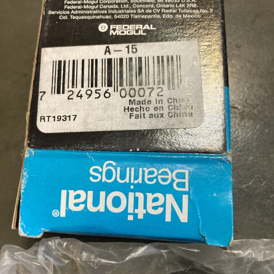 Juego de rodamientos de piñón de transmisión manual A-15 National Bearings Foto 2 de 3