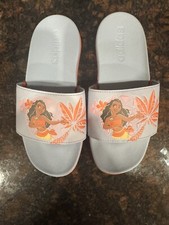Adidas Disney MOANA Adilette Comfort Sandal Beach Slides Child Sz 2 HP7757