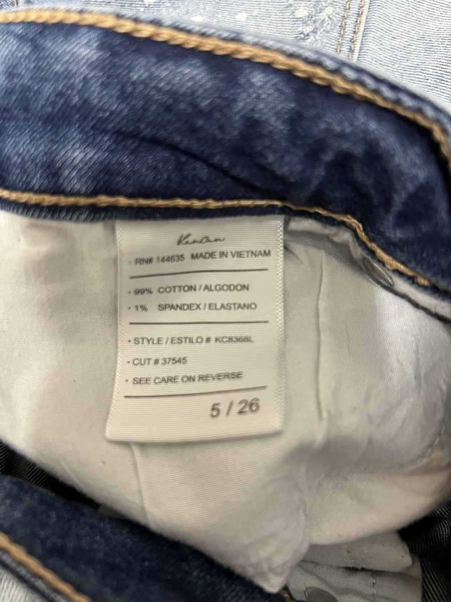 EUC Women's KanCan Style 144635 Distressed Straight Fit Paint