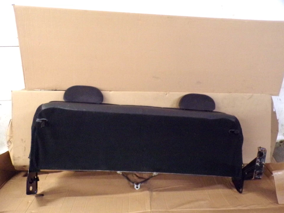 Заднее сиденье 2002 gmc sierra 2000-2002 - Изображение 4 из 4