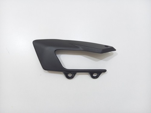 COPRI CATENA ANTERIORE CARBONIO 100% DUCATI MULTISTRADA V4 RS - Picture 3 of 3