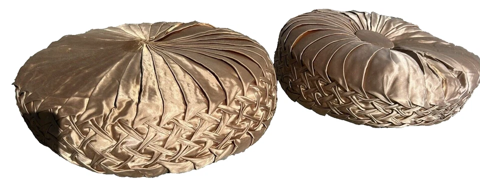 2 almohadas plisadas pintuck vintage satinadas doradas marrón 15x15x6" Foto 2 de 4