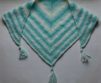 BRAND NEW Triangle Baby Blue Knit Scarf/Shawl---**HANDMADE**---Super Soft!