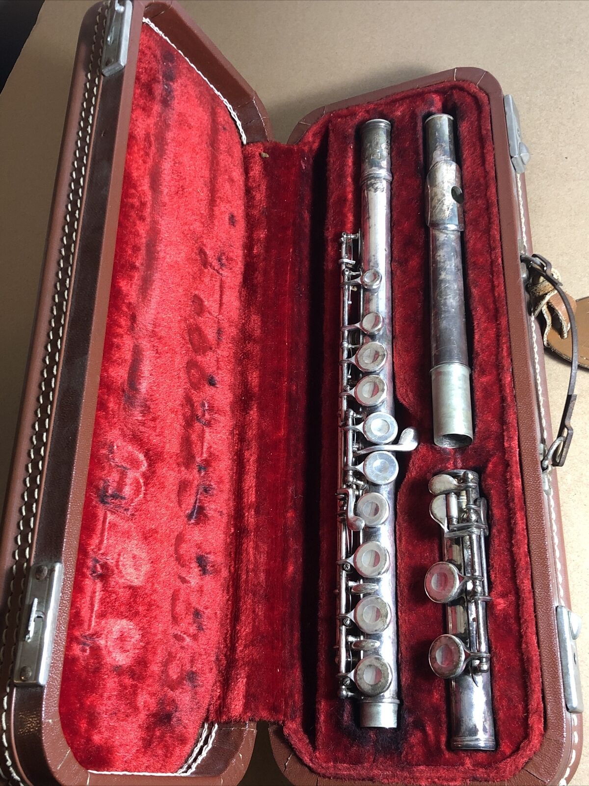 Vintage Evette L10 Paris Flute And Hard Leather Case. 2022, tanio