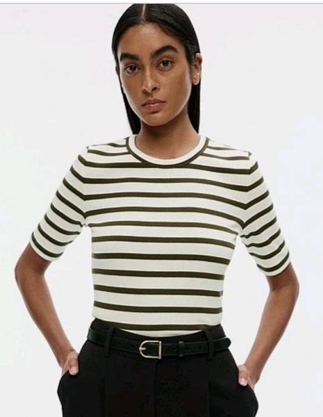Witchery Stripe Crew Rib Tee Size XS VGC