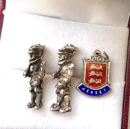 Vintage English Sterling Charms LONDON YEOMAN GUARDS JERSEY TRAVEL SHIELD