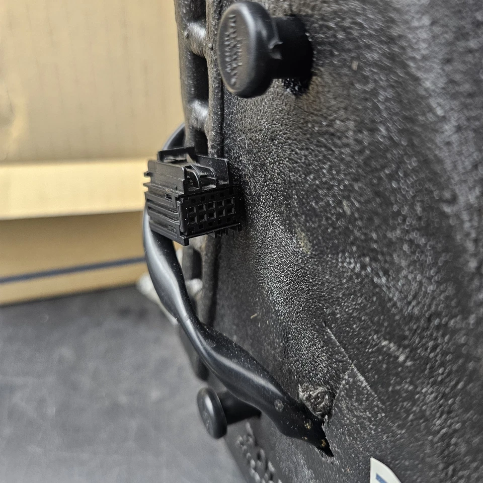 Espejo de puerta lado del conductor eléctrico cromado térmico para GMC Yukon XL 1500 2007-2014 Foto 3 de 4