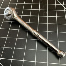 Husky Tools 5-58 Long Ratchet 14 Drive W Thumb Wheel Quick Release 20202 Husky Tools 5-58 Long Ratchet 14 Drive W Thumb Wheel Quick Release 20202