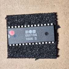Commodore C64/C128 SID 6581R4 *funktioniert*