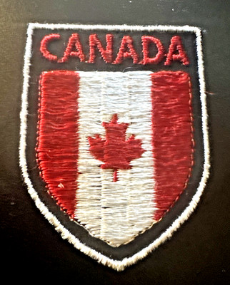 NEW Canada Maple Leaf Flag Vintage Travel Souvenir Sew-On Patch Niagara Falls