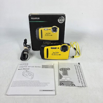 Fujifilm Finepix XP130 16MP Waterproof Digital Camera Powers