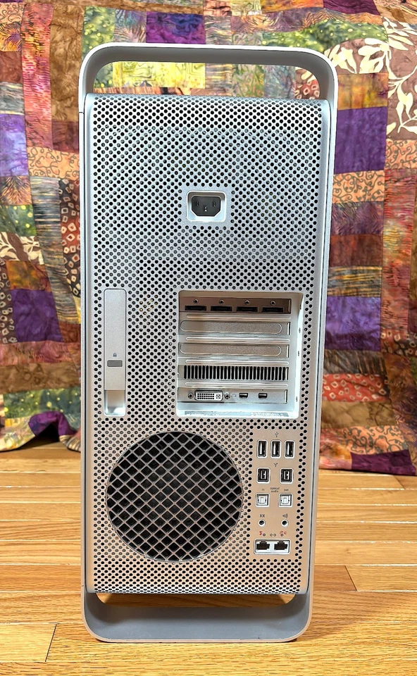 Apple Mac Pro 5,1 Mid-2010 2.93GHz 6-Core Intel/32GB/1TB WD Black x3/ATI 5770 - Image 4 of 4