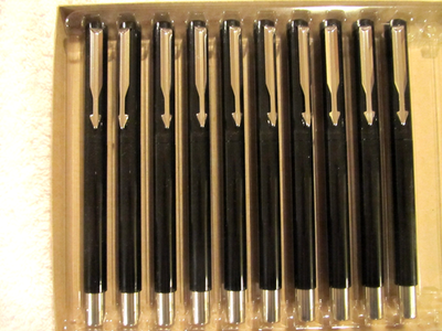 #ad 2 NEW Parker Vector Fountain Pens Fine Pt Bonus 2 Parker Ink Cartridges $16.16