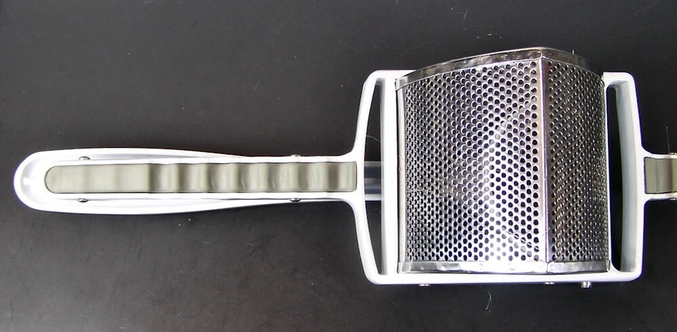 Ricer de patatas Norpro Deluxe Jumbo Foto 3 de 4