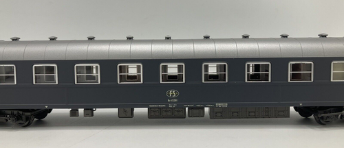 RIVAROSSI H0 CARROZZA "SERVIZIO RISTORO" Bz 45281 DELLE F.S ART 3617 NUOVO - Foto 4 di 19