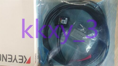 1 PCS NEW IN BOX KEYENCE CZ-H35S color mark sensor