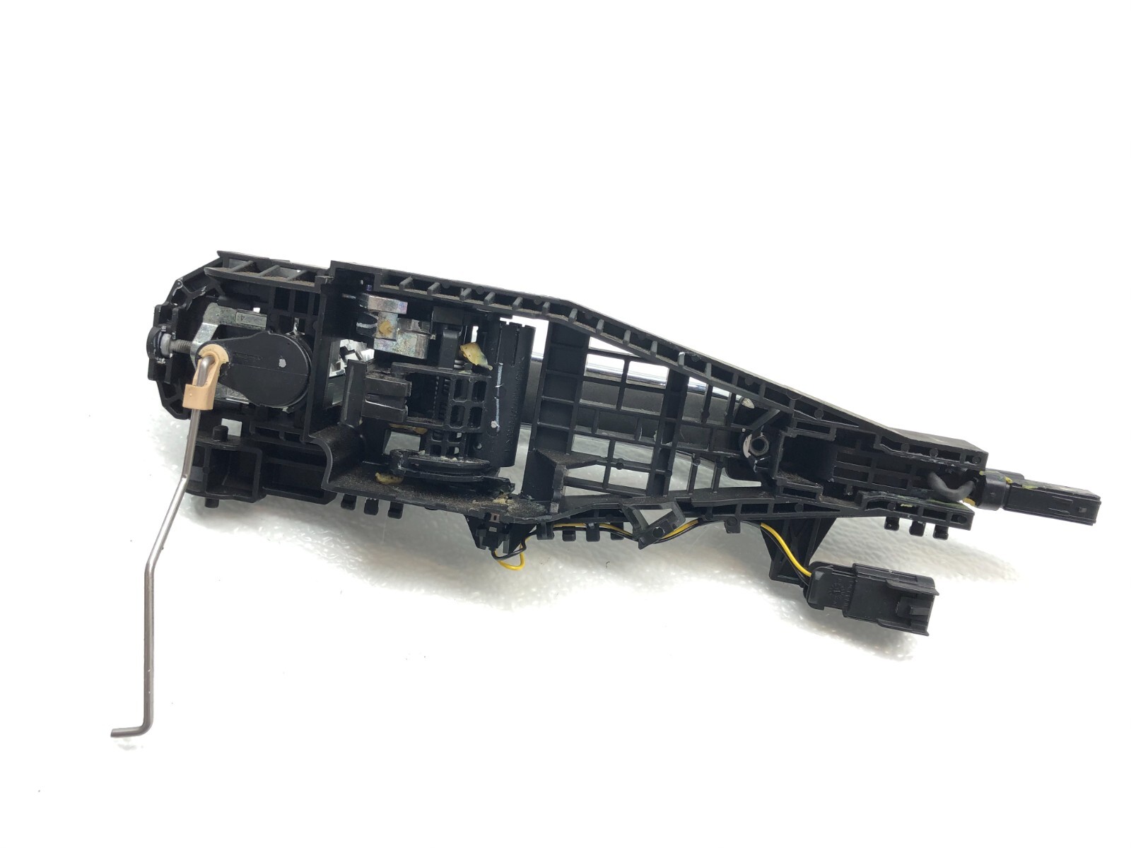 2014-2019 MASERATI GHIBLI LEFT DRIVER FRONT EXTERIOR DOOR HANDLE OEM.