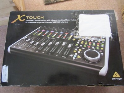 Behringer X-Touch Universal Bedienoberfläche