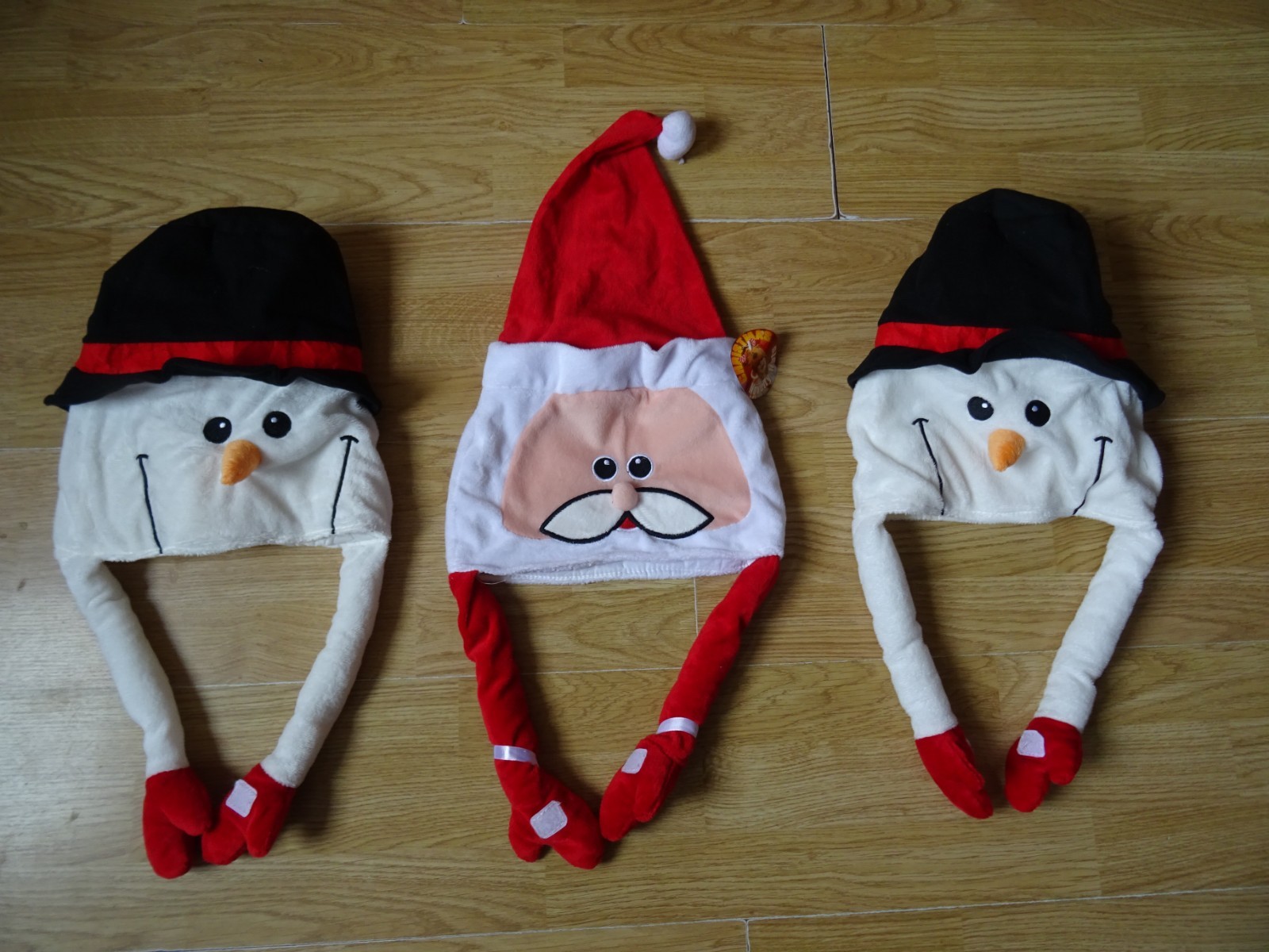 NEW  -  3 x CHRISTMAS HATS - Santa Claus and 2 x Snowmen