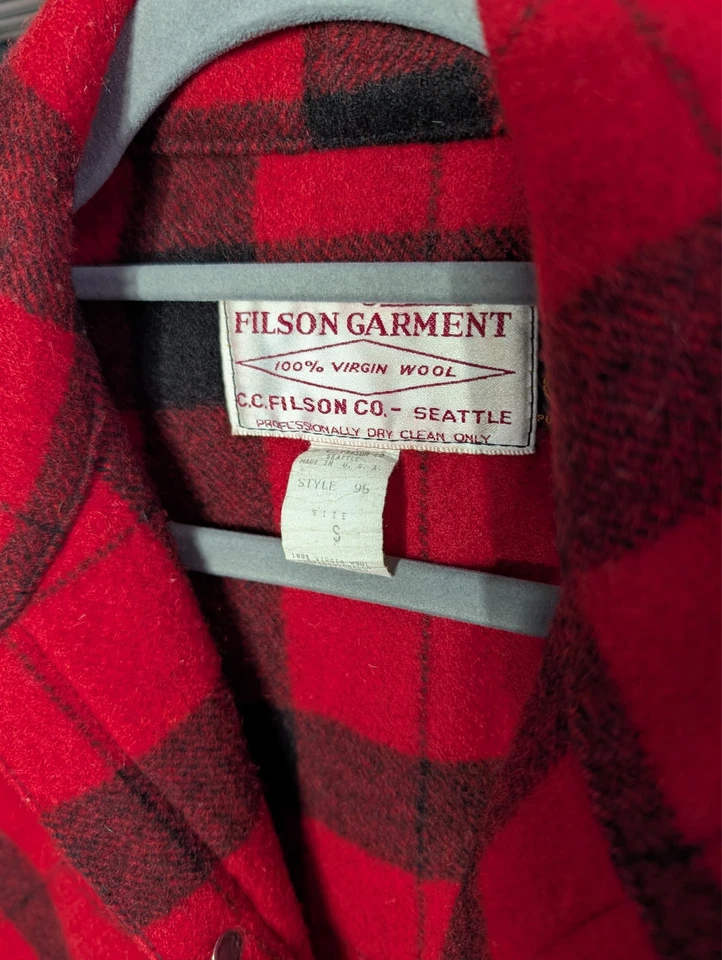 Filson Mackinaw Wool Cape Coat–80s Time Capsule-Buffalo Plaid-Tagged S/Fits M - Image 3 of 4