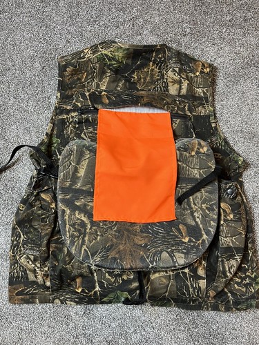 Cabela’s Camouflage Hunting Vest Built In Seat Cushion Mens M / L Seclusion 3D - Picture 11 of 20