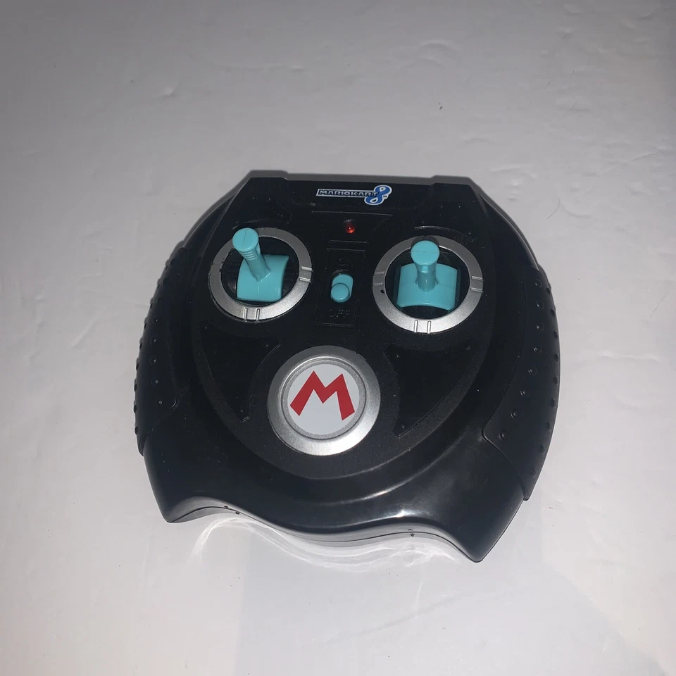 Nintendo Super Mario Kart 8 RC Racer Car 2016 con control remoto Jakks Pacific Foto 2 de 4