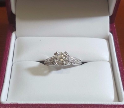 Ladies Carat Diamond Engagement Ring from Helzberg