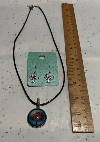 NWOT Tree of Life Nature Colorful Pendant Necklace w Silver Platted Earrings Set - Picture 3 of 10