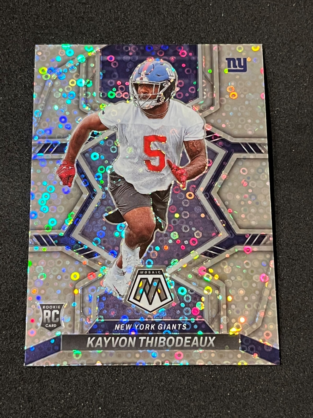 2022 Panini Mosaic Football Kayvon Thibodeaux Rookie No Huddle Prizm #344 Giants