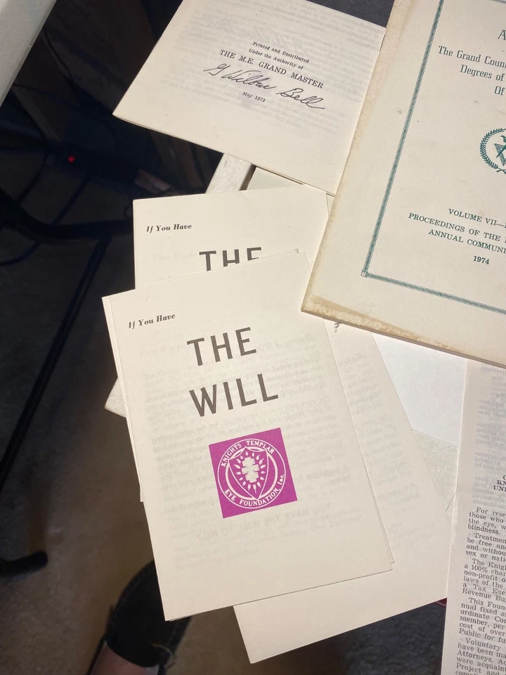 Lote De Colección D47 De Folletos Masónicos Folletos Libros Francmasonería Caballeros Templarios Foto 4 de 4