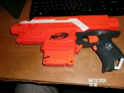 Nerf Blaster N-Strike Elite Orange Stryfe Motorized Dart Gun PARTS ONLY NON WORK