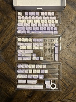 YUNZII Purple White Keycap Set 