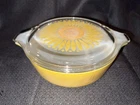 Vintage Pyrex 471 One Pint Casserole Dish and Sunflower Clear Glass Lid 470-C