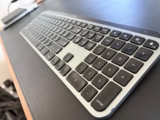 Logitech MX Keys for Mac Wireless Keyboard En...