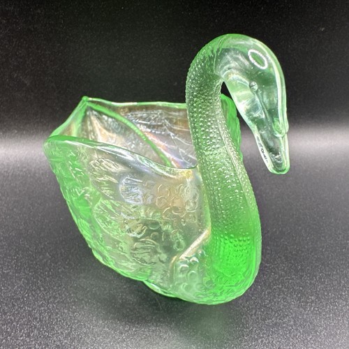 Vintage 30er Jahre Fenton grün Uranglas Schwan Bonboniere - Bild 7 von 24