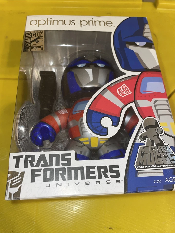 MIGHTY MUGGS 2009 SDCC Comic con Exclusive - OPTIMUS PRIME sealed Transformers  - Image 4 of 4