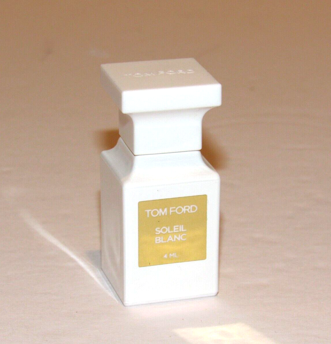 Tom Ford Soleil Blanc Eau de Parfum 0.14 Oz 4 mL Perfume MINI