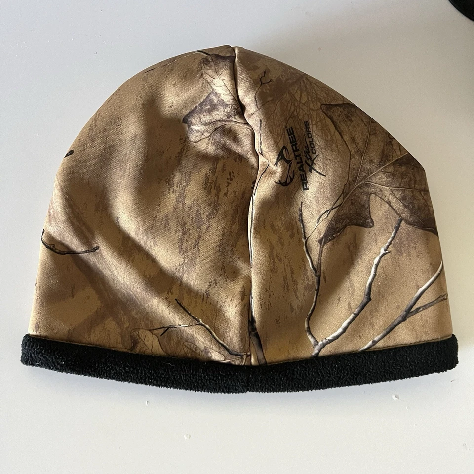 Realtree Men’s Hot Shot Camo Fleece Hunting Beanie OS - Image 2 of 4