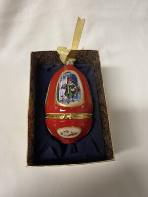 NIB Valerie Parr Hill Porcelain Musical Red Egg Trinket Figurine Box Ornament